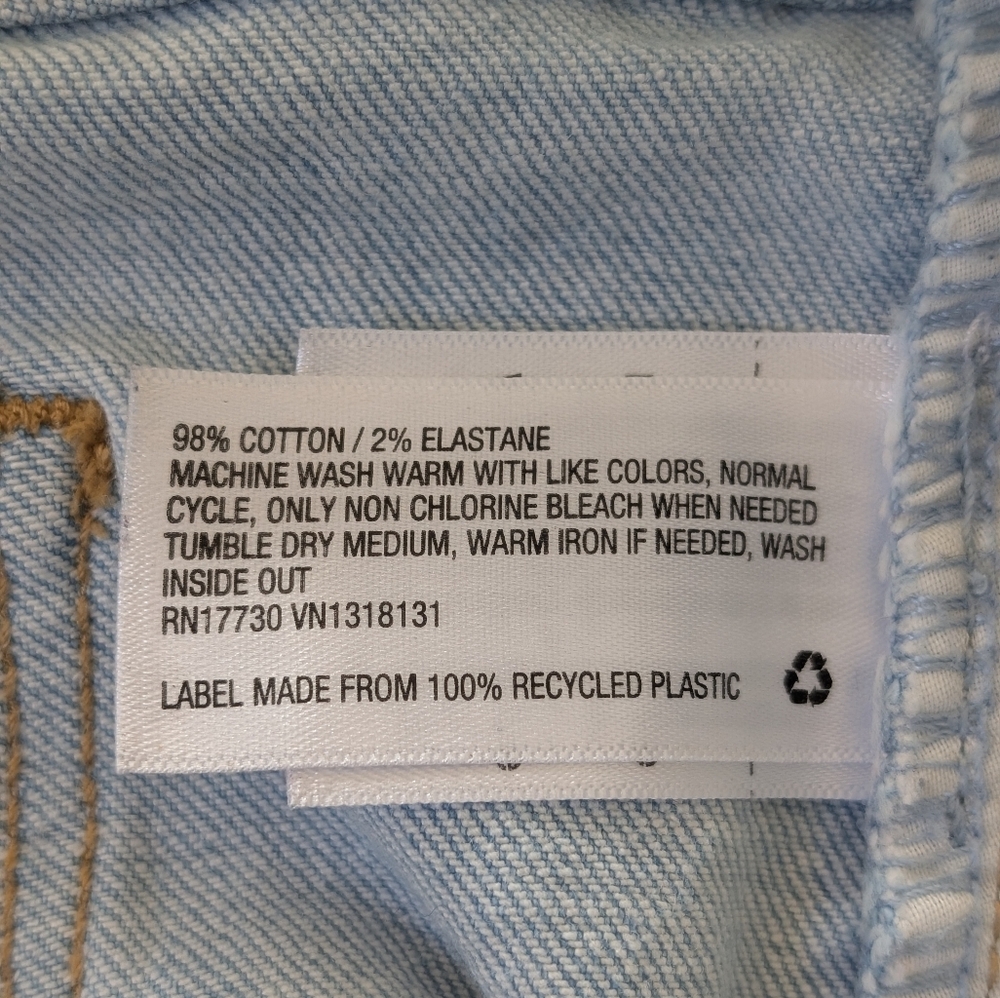 Universal Thread Top And Jeans Bundle - Picture 10 of 12